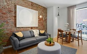 The Retreat At Saddlers House With Private Balcony